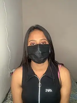 Snapshot of Priya_baby0 chatting on 12.22.25 Priya baby0 online show from 12.22.25