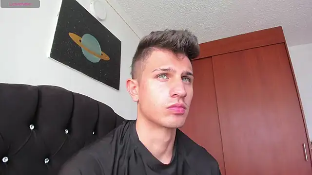 Snapshot of kevin_ahss chatting on 01.31.26 kevin ahss online show from 01.31.26