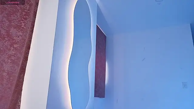 Snapshot of Isabella_Dollss chatting on 09.14.25 Isabella Dollss online show from 09.14.25