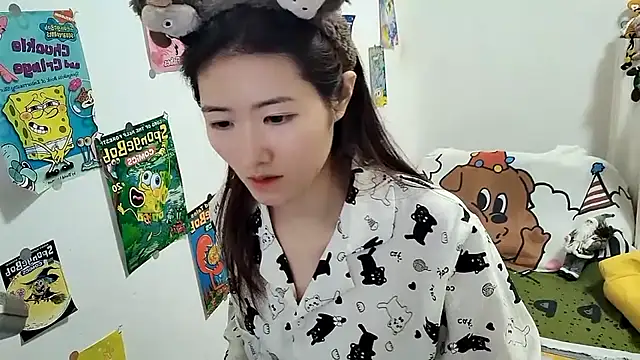 Moonlight-23 online show from 09.25.25