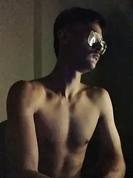 Snapshot of Mago666_ chatting on 12.18.25 Mago666 online show from 12.18.25