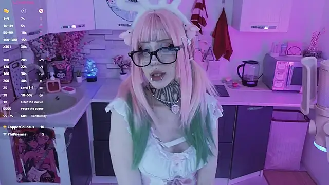 Nana stolass online show from 06.17.26