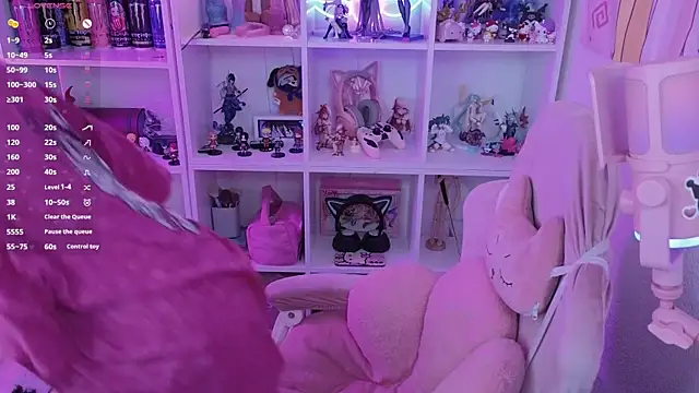 Nana stolass online show from 07.22.26