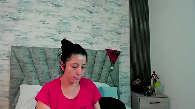 ShanelEvans online show from 12.17.25