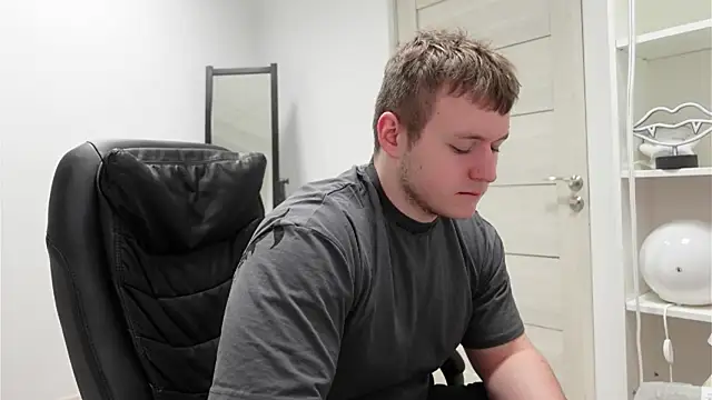 Snapshot of Richard_Dullas chatting on 01.09.26 Richard Dullas online show from 01.09.26