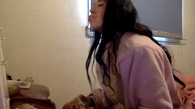 Bellababexox online show from 10.15.25