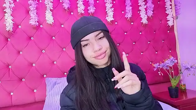 Snapshot of Nanis_James chatting on 01.11.26 Nanis James online show from 01.11.26