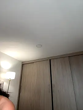 Snapshot of Mavii_ chatting on 10.16.25 Mavii online show from 10.16.25