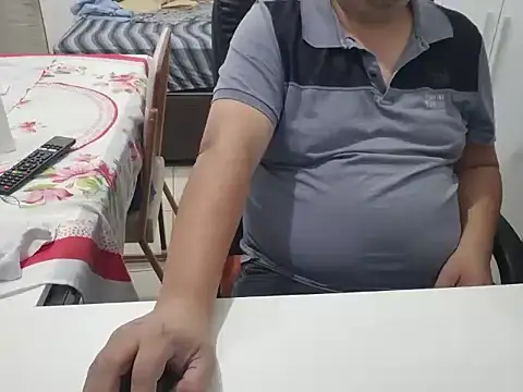 Snapshot of WanMenBez chatting on 11.01.25 WanMenBez online show from 11.01.25