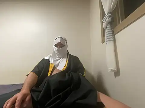 Snapshot of sheikhbandar06_09 chatting on 10.25.25 sheikhbandar06 09 online show from 10.25.25