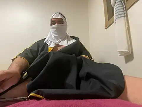 Snapshot of sheikhbandar06_09 chatting on 11.14.25 sheikhbandar06 09 online show from 11.14.25