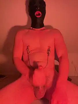 Snapshot of jerkoffhunk chatting on 12.16.25 jerkoffhunk online show from 12.16.25