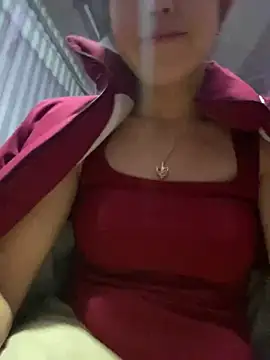 Huong-Ly online show from 02.17.26