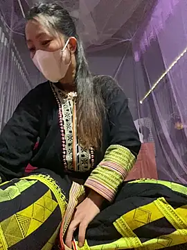 Huong-Ly online show from 02.19.26