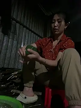 Huong-Ly online show from 03.07.26