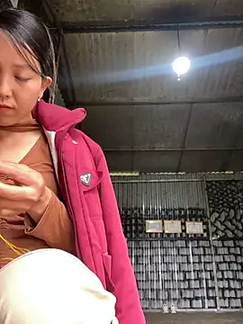 Huong-Ly online show from 03.16.26