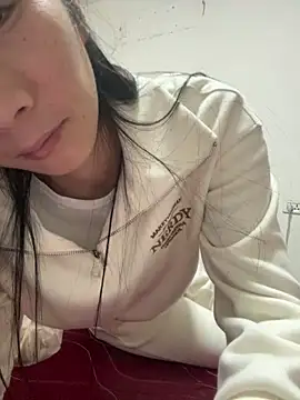 crhong666 online show from 11.07.25