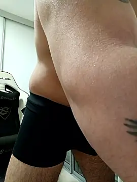 Snapshot of a23c43 chatting on 01.10.26 a23c43 online show from 01.10.26