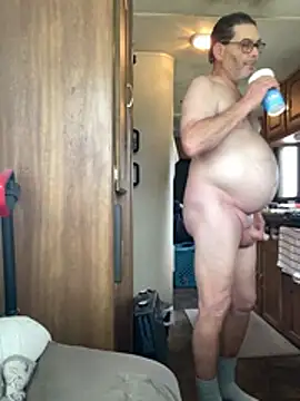 Snapshot of getsum62 chatting on 04.13.26 getsum62 online show from 04.13.26