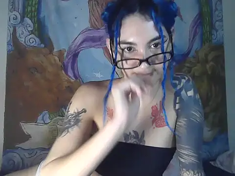 peetitefairy online show from 11.24.25