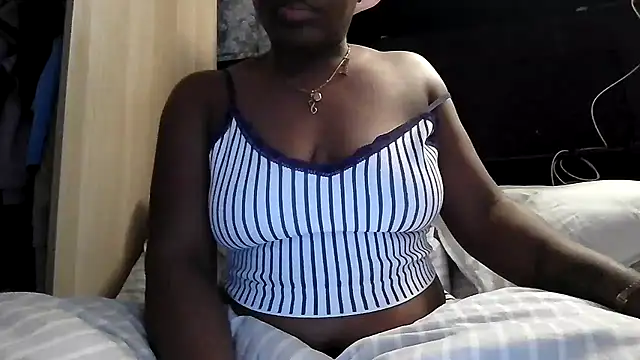 Snapshot of Curvy_AfricanQuinn chatting on 02.16.26 Curvy AfricanQuinn online show from 02.16.26