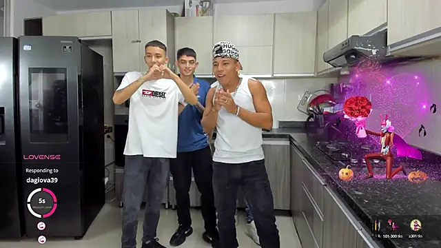 Playhardsex  online show from 10.23.25