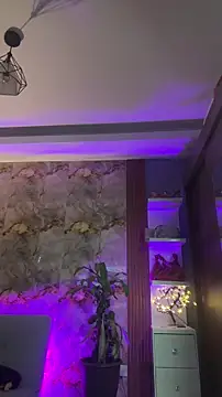 hannachris- online show from 10.20.25