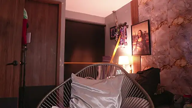 hannachris- online show from 12.01.25