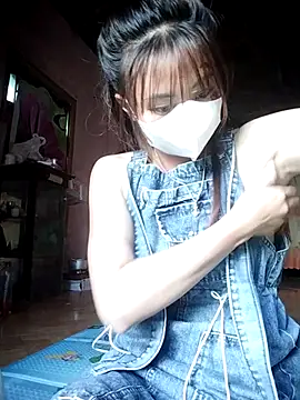 Snapshot of Dung-Thao19 chatting on 09.22.25 Dung-Thao19 online show from 09.22.25