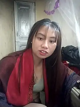 Snapshot of Dung-Thao19 chatting on 11.17.25 Dung-Thao19 online show from 11.17.25