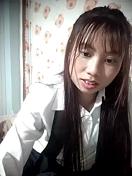 Snapshot of Dung-Thao19 chatting on 12.03.25 Dung-Thao19 online show from 12.03.25