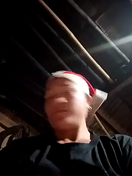 Love-Mama33 online show from 10.14.25