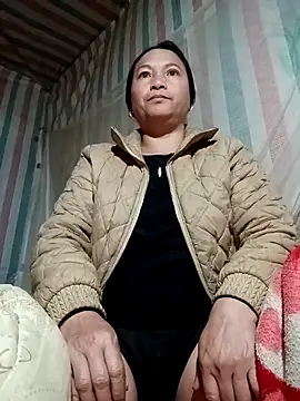 Snapshot of Love-Mama33 chatting on 02.03.26 Love-Mama33 online show from 02.03.26