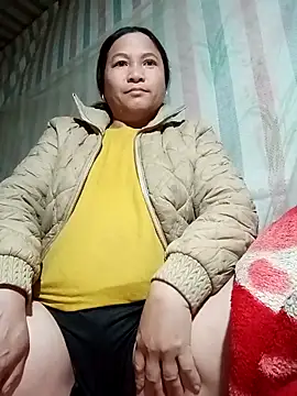 Snapshot of Love-Mama33 chatting on 02.08.26 Love-Mama33 online show from 02.08.26