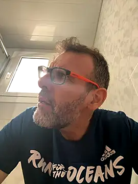 gigolobcn online show from 09.10.25