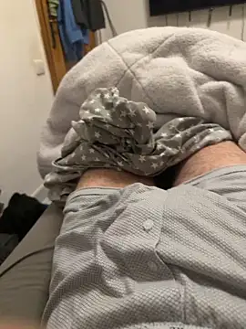 gigolobcn online show from 12.21.25