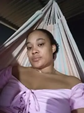Snapshot of dahian_charlote02 chatting on 07.15.26 dahian charlote02 online show from 07.15.26