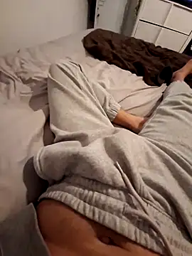 Yoaannn online show from 11.25.25