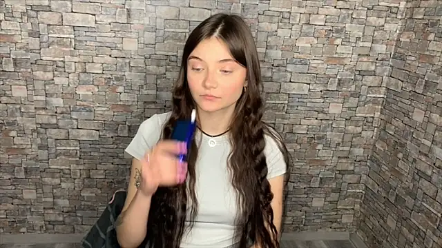 Snapshot of may_rollins chatting on 01.05.26 may rollins online show from 01.05.26