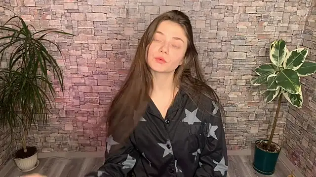 Snapshot of may_rollins chatting on 03.09.26 may rollins online show from 03.09.26