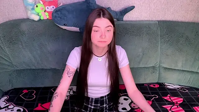 Snapshot of may_rollins chatting on 03.20.26 may rollins online show from 03.20.26