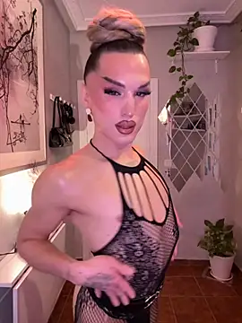 Snapshot of lacattiva chatting on 11.29.25 lacattiva online show from 11.29.25