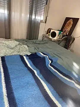 Wild2XXX online show from 12.18.25