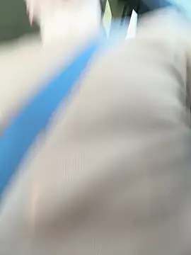 Snapshot of Axl_hot chatting on 03.30.26 Axl hot online show from 03.30.26