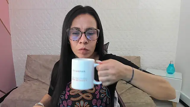 Eva mermaid online show from 10.27.25