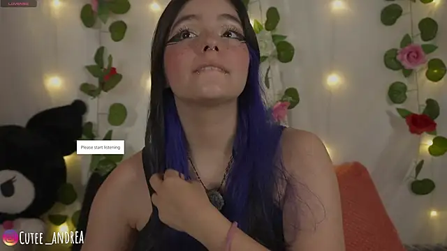 Snapshot of cutee_andrea chatting on 07.21.26 cutee andrea online show from 07.21.26