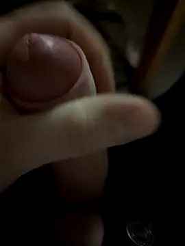 Snapshot of Silver_Power chatting on 12.05.25 Silver Power online show from 12.05.25