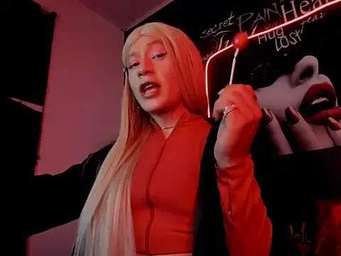 Megam  online show from 09.25.25