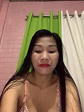 Cleo17 online show from 04.28.26