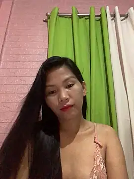 Snapshot of Cleo17 chatting on 06.17.26 Cleo17 online show from 06.17.26